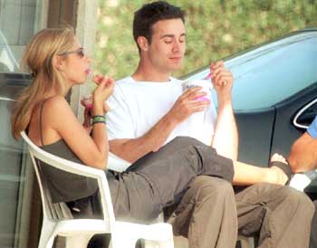 sarah michelle gellar and freddie prinze jr wedding